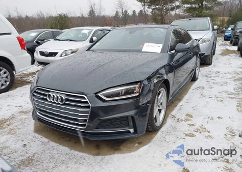 2018 Audi A5 2.0T Premium z USA, uszkodzony, nr VIN WAUTNAF55JA063482